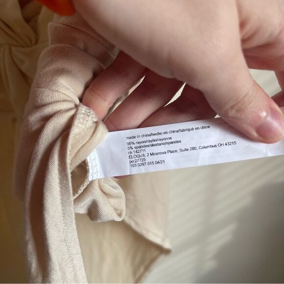 Eloquii Cream Twist Neckline Bodysuit 26/28 - Picture 7 of 9